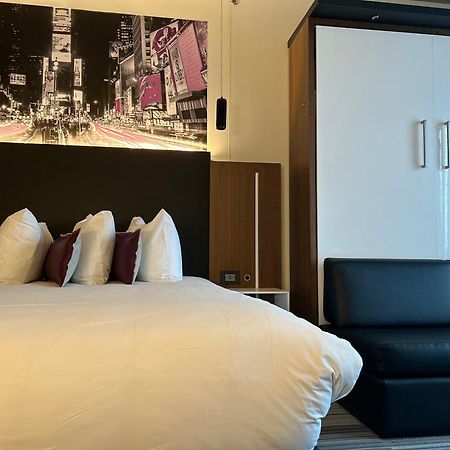 Grand Hotel Times Blainville-Mirabel Екстер'єр фото