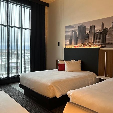 Grand Hotel Times Blainville-Mirabel Екстер'єр фото