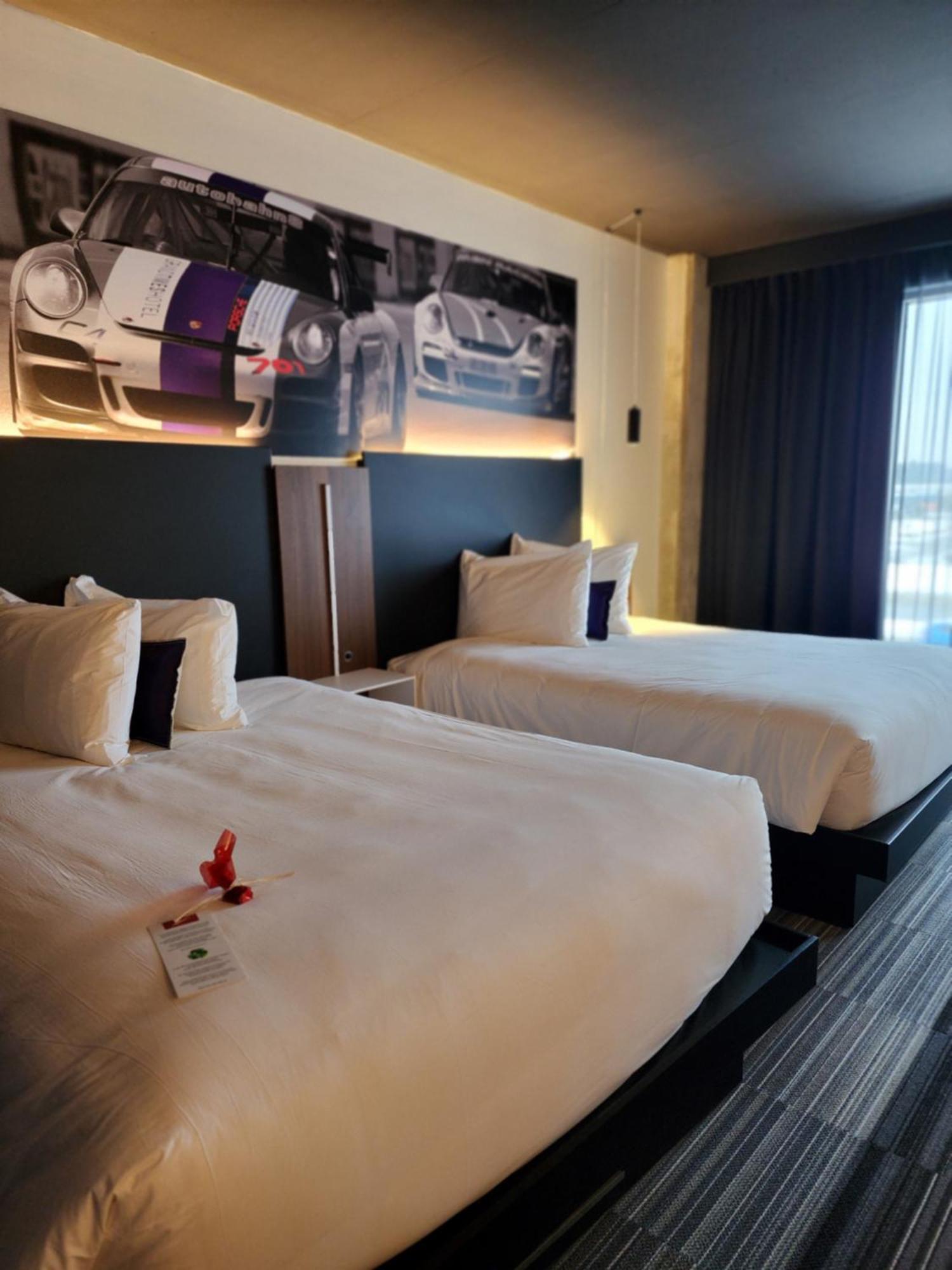 Grand Hotel Times Blainville-Mirabel Екстер'єр фото